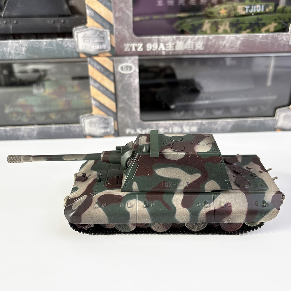 1/72 scale German E-100 heavy  - Model Kit Tank recension och pris