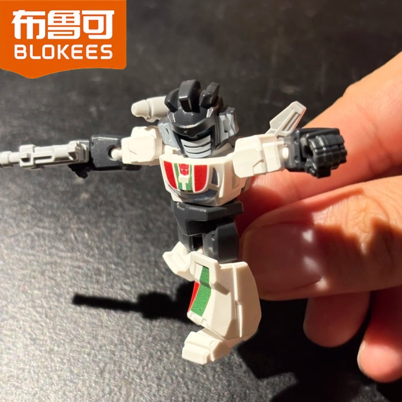 Blokees Transformers Defender  - Model Kit Optimus Prime recension och pris