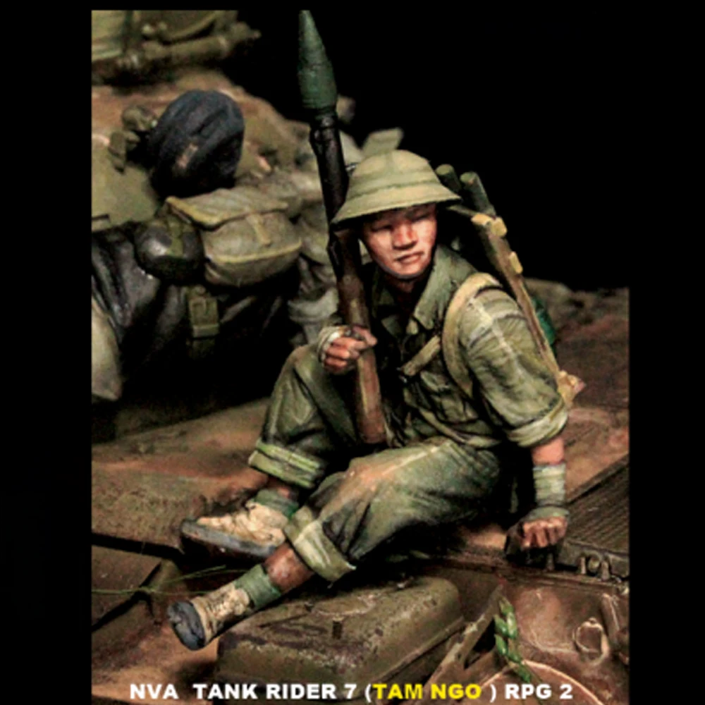 1/35 NVA Tank RIDER 7, RPD 2,  - Model Kit Tank recension och pris